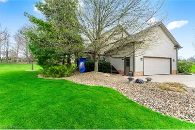 98 Jade Circle, Canfield, OH 44406 - Photo 19