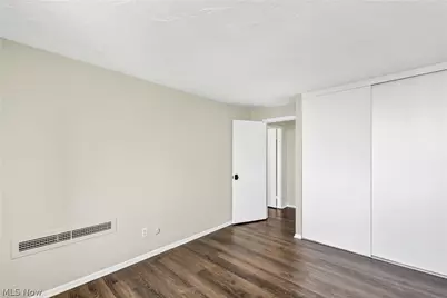 12900 Lake Avenue #1415, Oakwood, OH 44107 - Photo 17