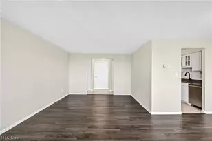 12900 Lake Ave, Oakwood, OH 44107 - Photo 11