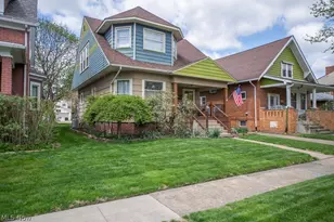 716 N Dawson St, Uhrichsville, OH 44683 - Photo 3