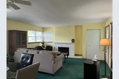 5515 Grand Central Avenue, Vienna, WV 26105 - Photo 7