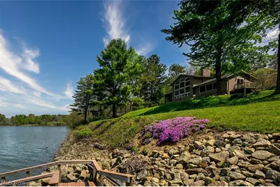 2873 Lodge Road SW, Sherrodsville, OH 44675 - Photo 11