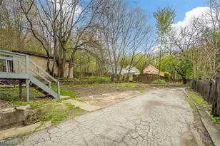 45 Walter St, Campbell, OH 44405 - Photo 19