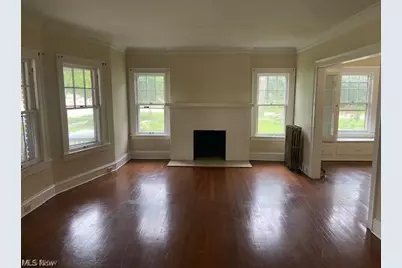 1796 Cumberland Road, Cleveland Heights, OH 44118 - Photo 3