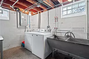4466 W 215th St, Fairview Park, OH 44126 - Photo 31