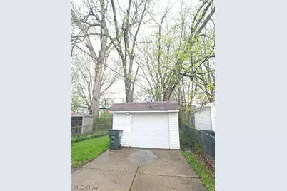 21711 S Lake Shore Boulevard, Euclid, OH 44123 - Photo 15