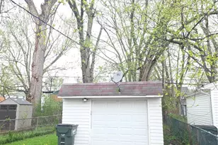 21711 S Lake Shore Blvd, Euclid, OH 44123 - Photo 15