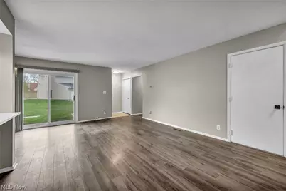 7972 Colonial Drive, Mentor, OH 44060 - Photo 9
