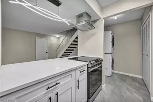 7972 Colonial Dr, Mentor, OH 44060 - Photo 15