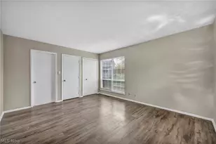 7972 Colonial Dr, Mentor, OH 44060 - Photo 33