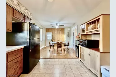 4402 Whited Drive, Vienna, WV 26105 - Photo 3