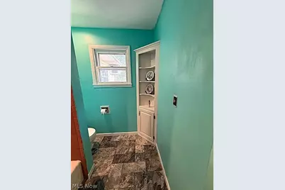 300 Eastlawn Circle, Zanesville, OH 43701 - Photo 19