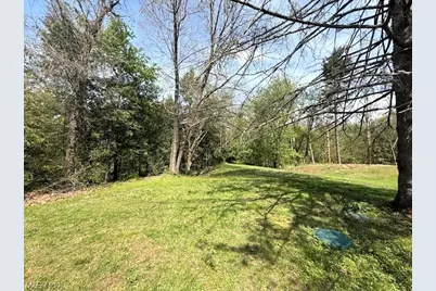 300 Eastlawn Circle, Zanesville, OH 43701 - Photo 35