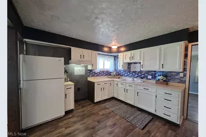 251 N Beverly Avenue, Youngstown, OH 44515 - Photo 9