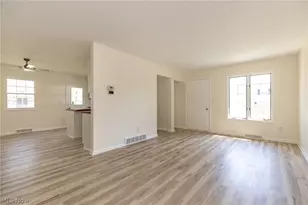 5258 Main Ave, North Ridgeville, OH 44039 - Photo 13