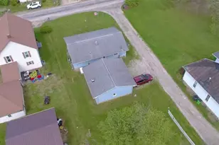 179 E Grover St, Killbuck, OH 44637 - Photo 5