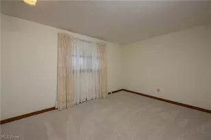 916 Buena Vista, Canton, OH 44714 - Photo 15
