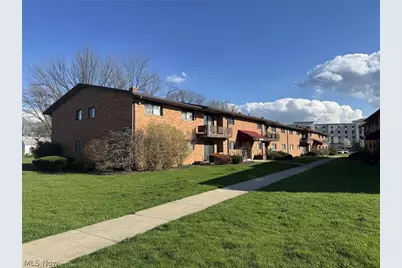 24635 Clareshire Drive #203, North Olmsted, OH 44070 - Photo 1