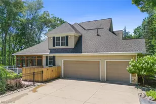 11625 Regent Park Dr, Chardon, OH 44024 - Photo 49