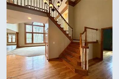 11625 Regent Park Drive, Chardon, OH 44024 - Photo 7