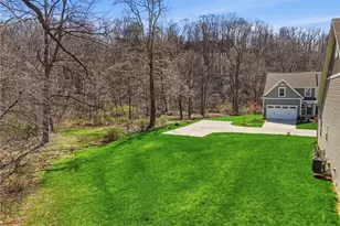 1581 Mud Brook Ct, Akron, OH 44313 - Photo 35