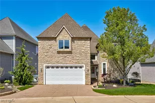 3836 Heron Watch Dr, Akron, OH 44319 - Photo 1