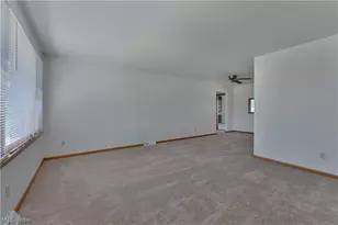 4576 Alderwood Dr, Canfield, OH 44406 - Photo 5