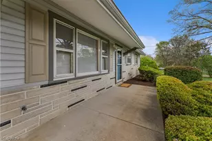 4576 Alderwood Dr, Canfield, OH 44406 - Photo 3