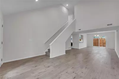 23219 Bennington Hamlet Circle, Euclid, OH 44123 - Photo 3