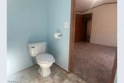 495 S. Pleasant Grove Circle, Zanesville, OH 43701 - Photo 9