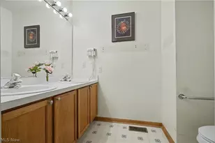 445 E Reserve Dr, Cuyahoga Falls, OH 44223 - Photo 23