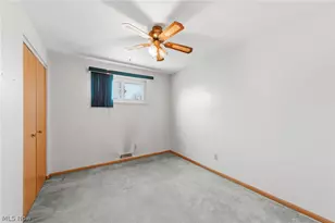 8230 Reed Ave, Garfield Heights, OH 44125 - Photo 21