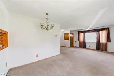 8230 Reed Avenue, Garfield Heights, OH 44125 - Photo 31