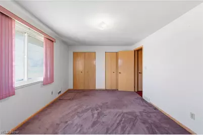 8230 Reed Avenue, Garfield Heights, OH 44125 - Photo 17