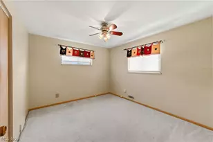 8230 Reed Ave, Garfield Heights, OH 44125 - Photo 39