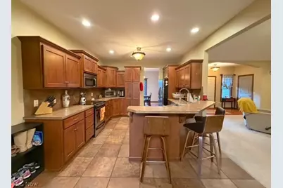 611 Parkdale Drive, Dover, OH 44622 - Photo 5