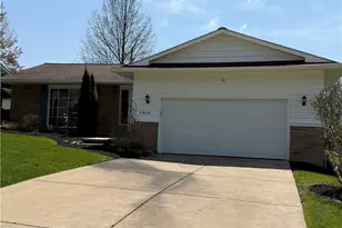 4614 Telhurst Rd, South Euclid, OH 44121 - Photo 3