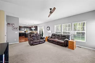 38410 Loman Ct, North Ridgeville, OH 44039 - Photo 11