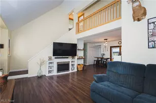 8113 Darrow Rd, Huron, OH 44839 - Photo 15