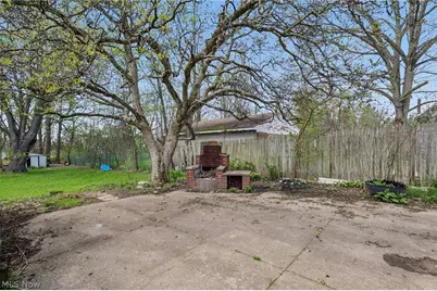 600 Grace Avenue, Akron, OH 44320 - Photo 31