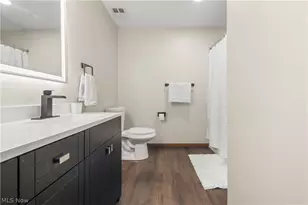 804 Kirkwall Dr, Akron, OH 44321 - Photo 21