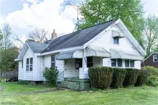 557 Sunshine Ave, Youngstown, OH 44505 - Photo 5