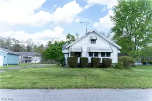557 Sunshine Ave, Youngstown, OH 44505 - Photo 3