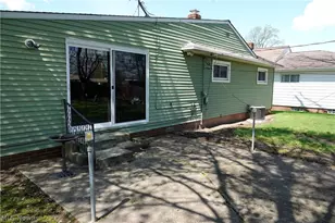 1661 Chelmsford Rd, Mayfield Heights, OH 44124 - Photo 3