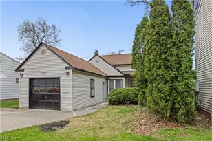 27182 Oriole Ave, Euclid, OH 44132 - Photo 31