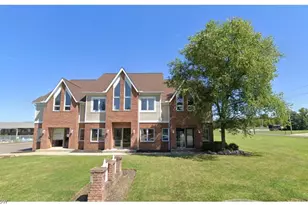320 Orchardview Rd, Green Hills, OH 44131 - Photo 1