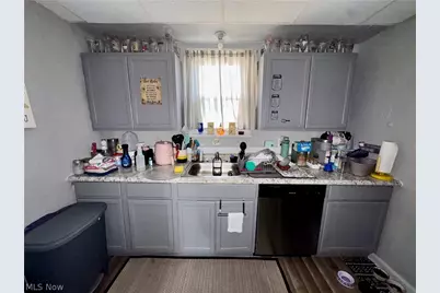 423 7th Street, Fairport Harbor, OH 44077 - Photo 7