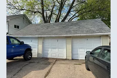 423 7th Street, Fairport Harbor, OH 44077 - Photo 3