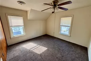 423 7th St, Fairport Harbor, OH 44077 - Photo 11