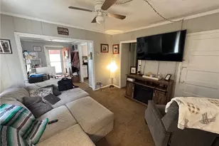 423 7th St, Fairport Harbor, OH 44077 - Photo 23